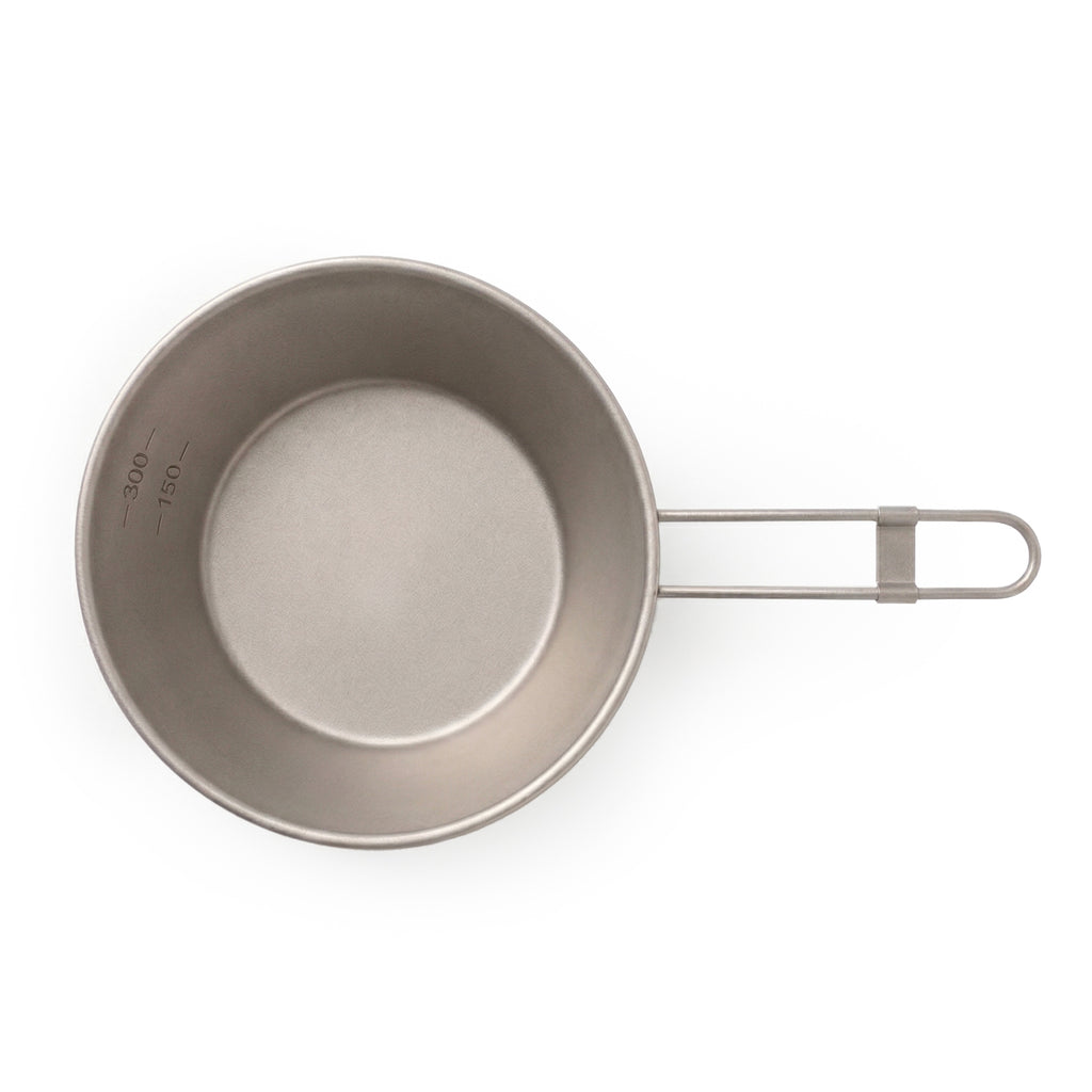 Movoloro Titanium Sierra Cup with Foldable Handle