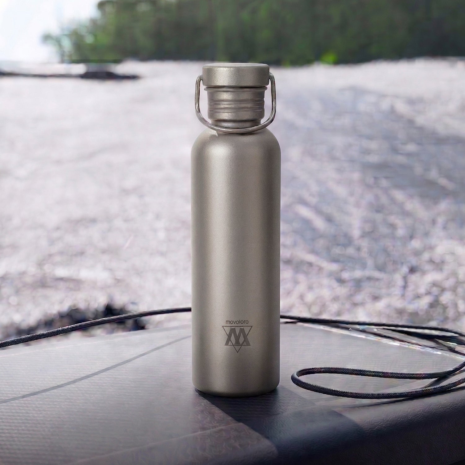 Movoloro 25.4 fl oz Pure Titanium Single-Wall Flask