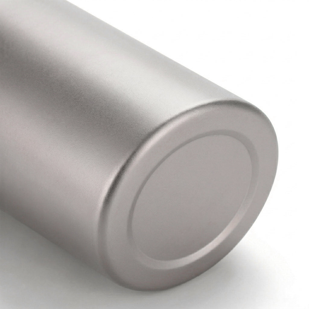 Movoloro 25.4 fl oz Pure Titanium Single-Wall Flask